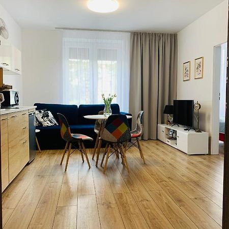 גורז'וב ווילקופולסקי Apartament Walczaka Nr 16 Miejsce Parkingowe מראה חיצוני תמונה