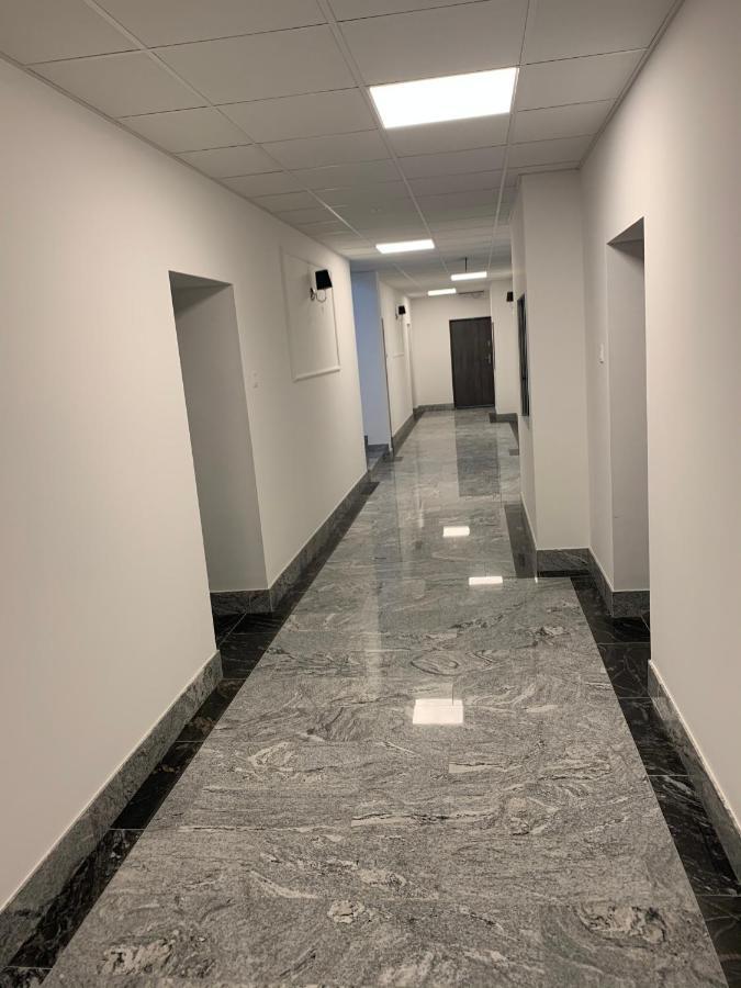 גורז'וב ווילקופולסקי Apartament Walczaka Nr 16 Miejsce Parkingowe מראה חיצוני תמונה