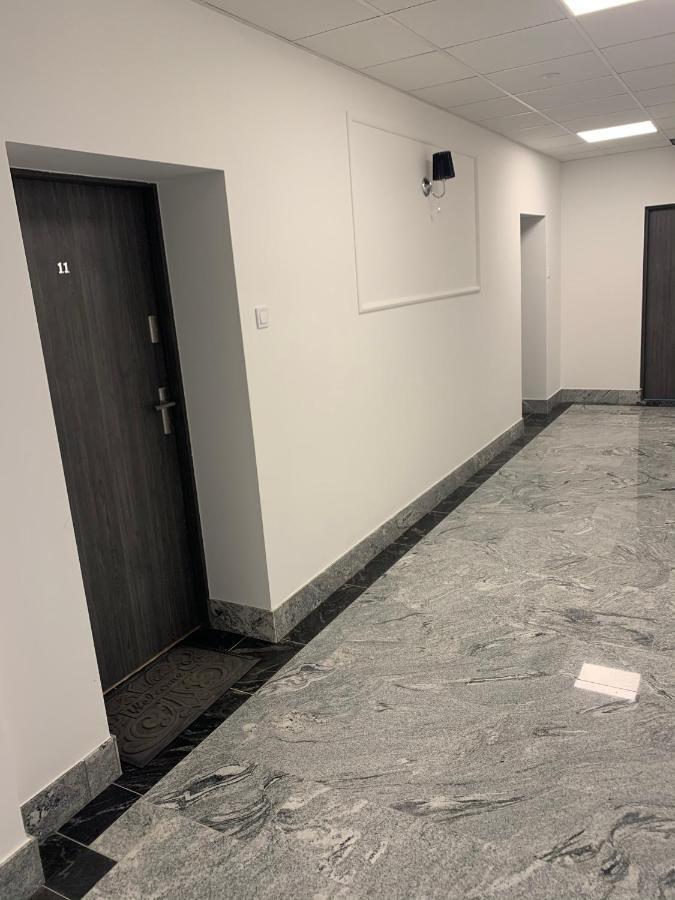 גורז'וב ווילקופולסקי Apartament Walczaka Nr 16 Miejsce Parkingowe מראה חיצוני תמונה
